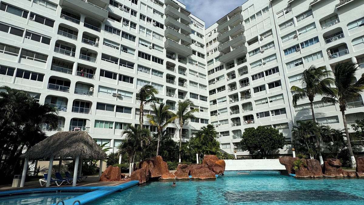 Mazatlan Apartment | Casa Lily - Beach Front Condo