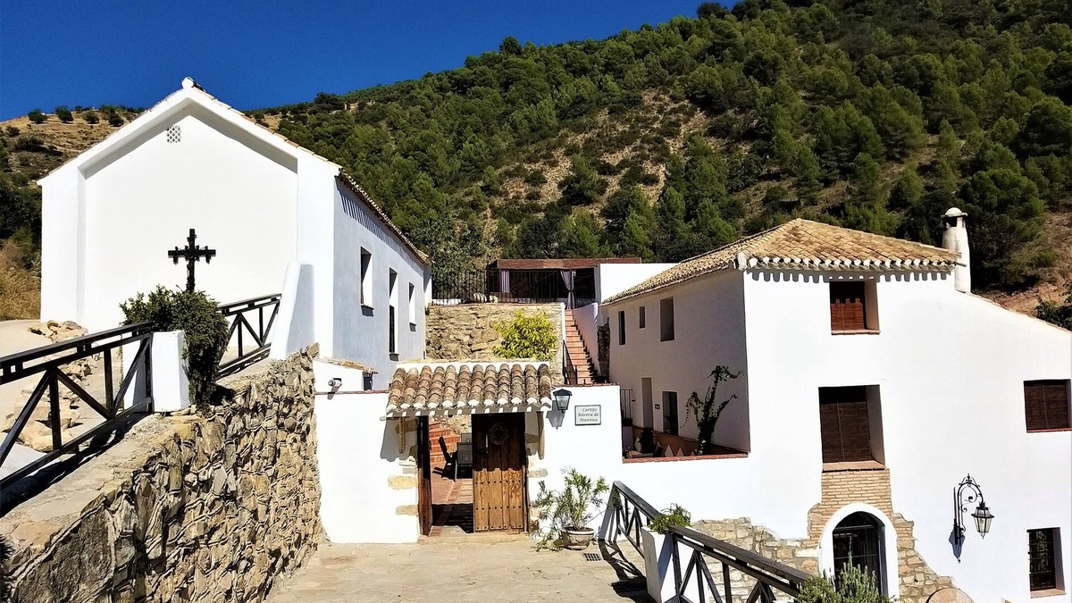 Montefrio House | Casa Los Molinos with heated pool in the middle of nature