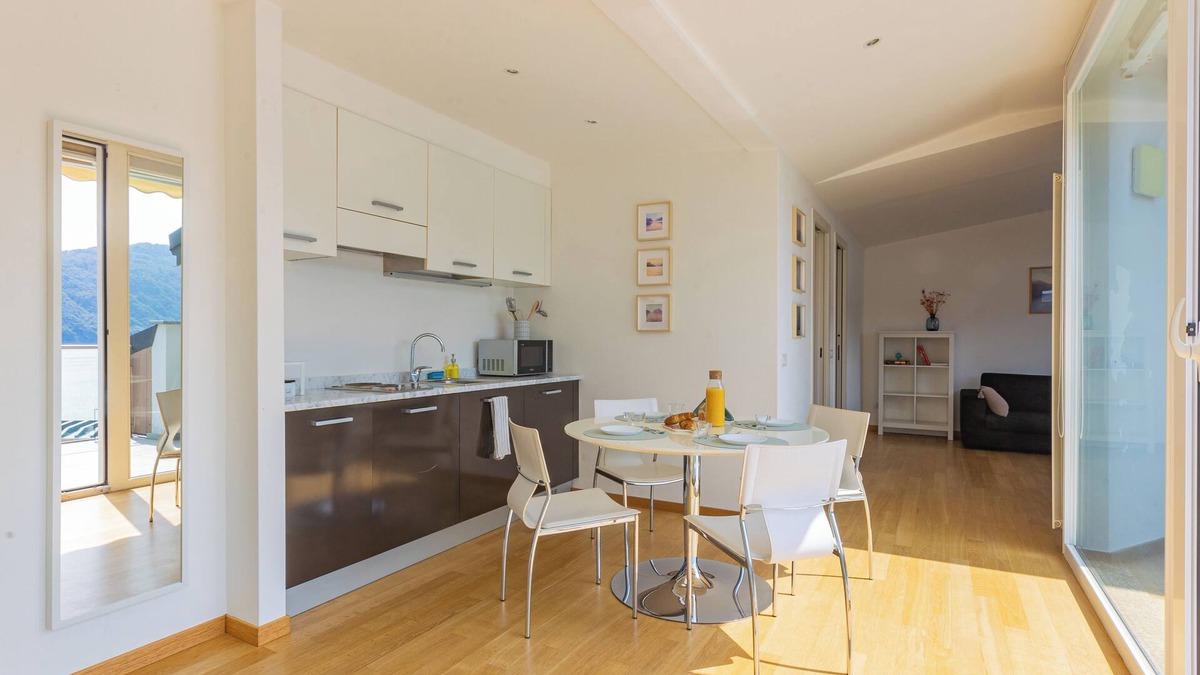 Campione d'Italia Apartment | Casa Madlen - Bright Attic with Marvelous View