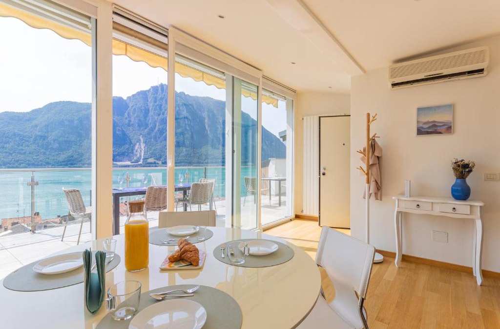 Campione d'Italia Apartment | Casa Madlen - Bright Attic with Marvelous View