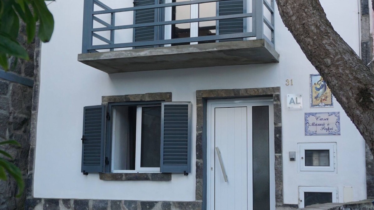 Mosteiros House | Casa Mamã e Papá - Mosteiros