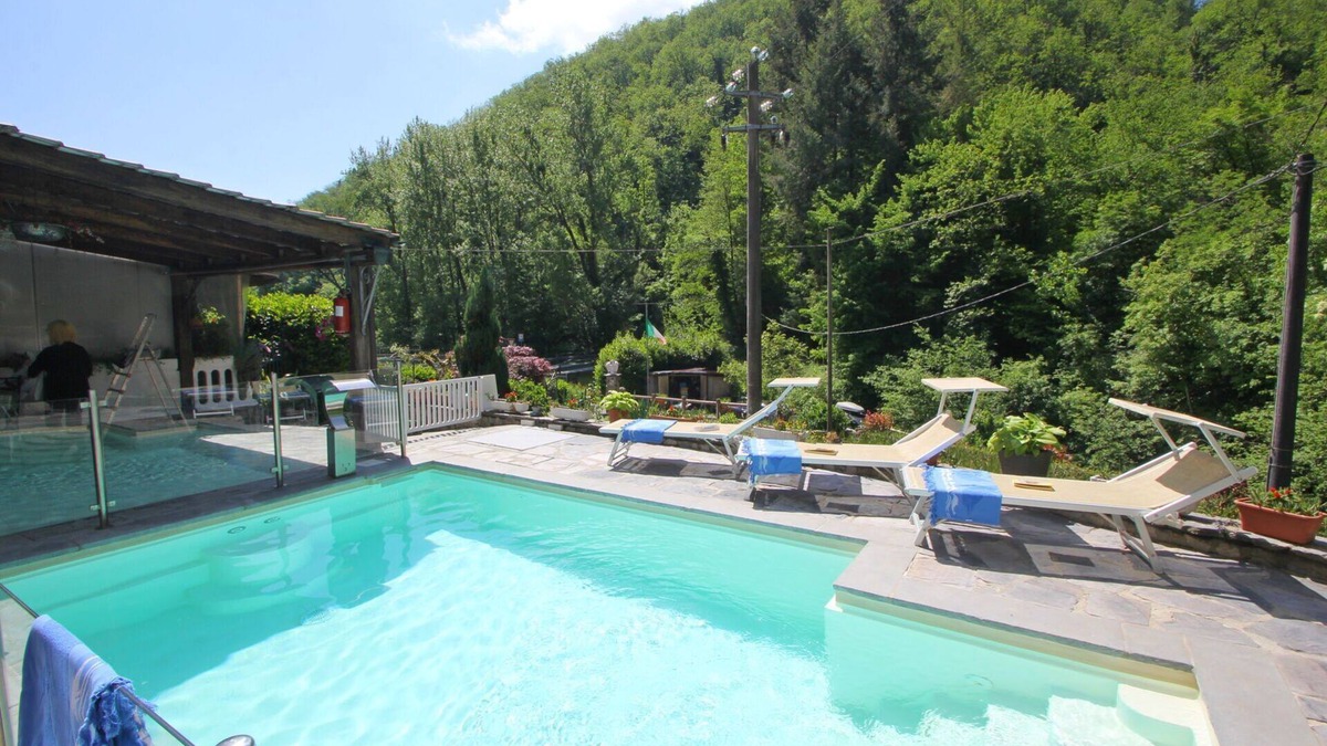 Pascoso House | Casa Maresa in Garfagnana with Private Pool, Garten, WIFI & SAT TV