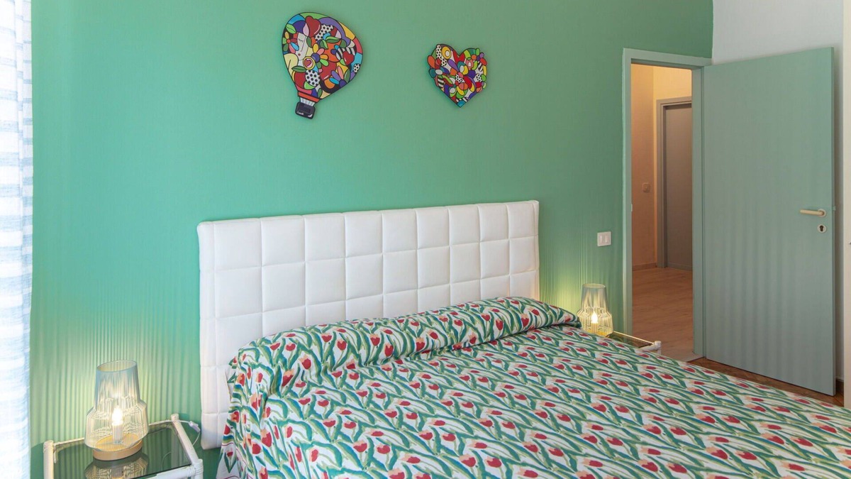 Levanto Apartment | Casa Mary - For 4 people, in centre, 5 minutes from beach and station to Cinque Terre