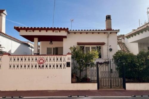 Chilches House | Casa mediterránea junto al mar.