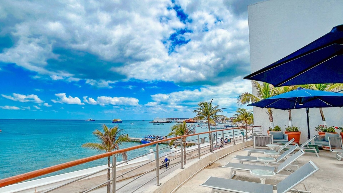 Colonia Centro Hotel | Casa Mexicana Cozumel