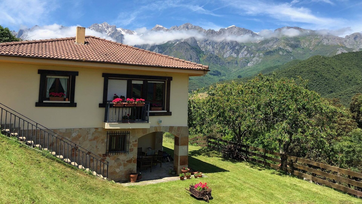 Mieses House | CASA MIESES - POTES -LIEBANA. FINCA MAS 500M2. EXTRAORDINARY VIEWS
