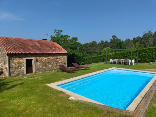 Outes House | Casa Mourelos