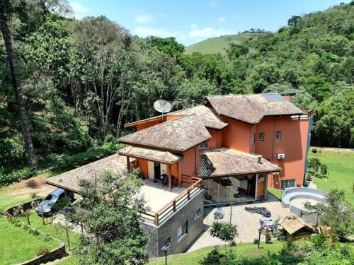 Pinhalzinho House | Casa na Serra da Mantiqueira