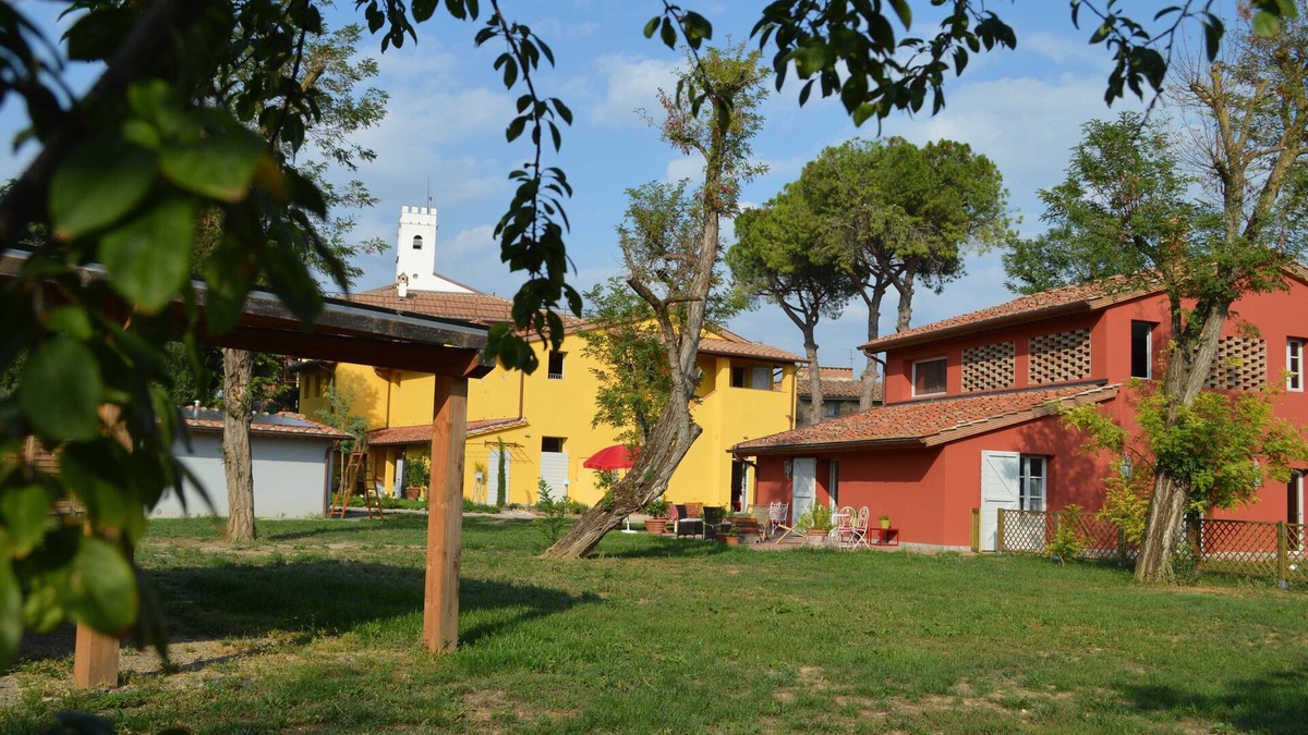 Montelupo Fiorentino Apartment | Casa Nardi Apartment RED house