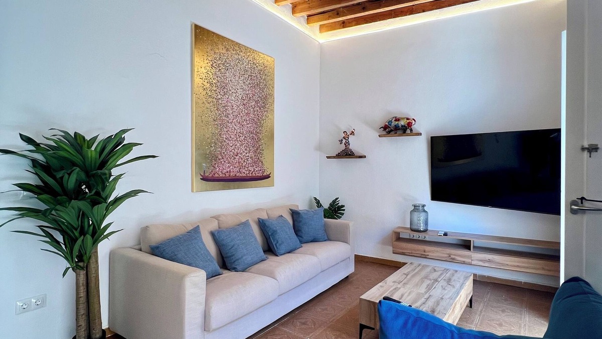 La Merced Apartment | CASA NATY, SPACIOUS RENOVATED APARTMENT IN THE CENTER OF MALAGA