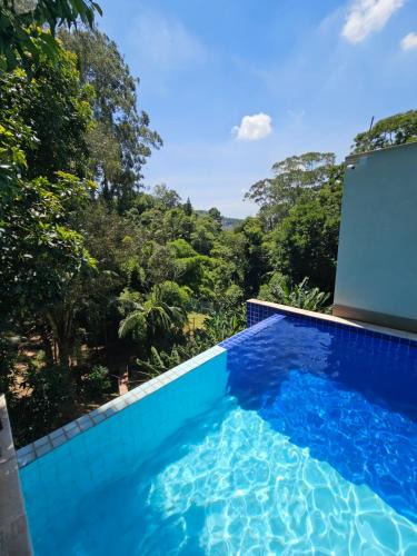 Zona Norte House | Casa no pé da Serra da Cantareira
