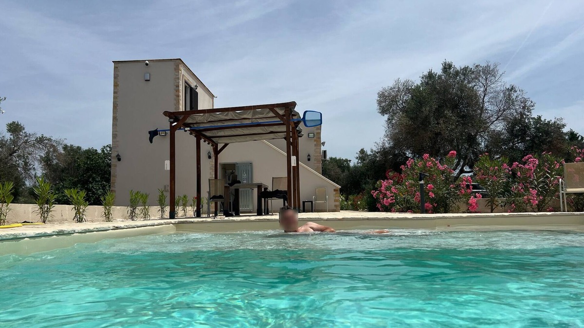 Manduria House | Casa "onda Blu": Exklusives Ferienhaus mit Poolparadies und Mediterranem Flair