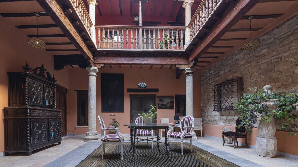 Ubeda House | CASA PALACIO EL CABALLERO DE MALTA