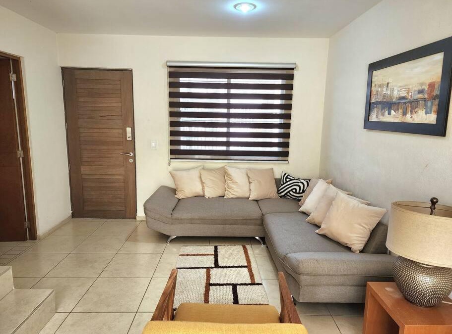 Tlaquepaque House | Casa para grupos grandes por el ITESO