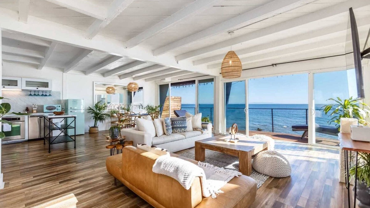 Eastern Malibu House | Casa Penelope by Oraklus