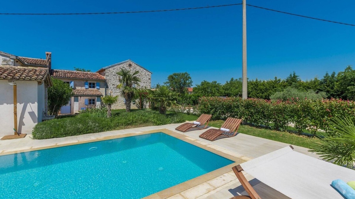 Gedici House | Casa Piccola with Pool