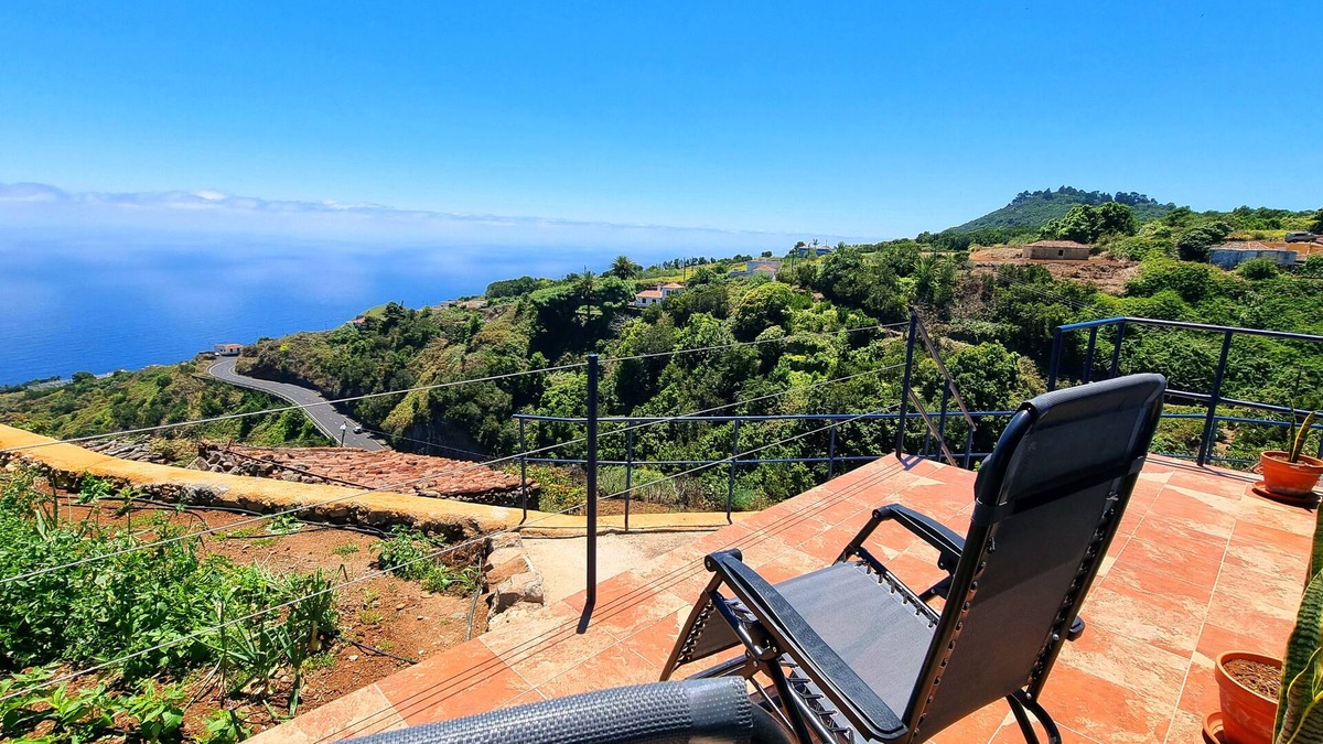 Barlovento House | Casa Pirusa con Piscina Privada en Barlovento, Isla de La Palma