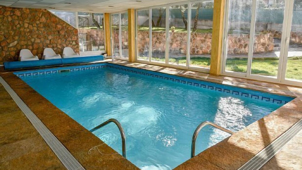 Los Angeles de San Rafael House | Casa Puente Albor for 22 people