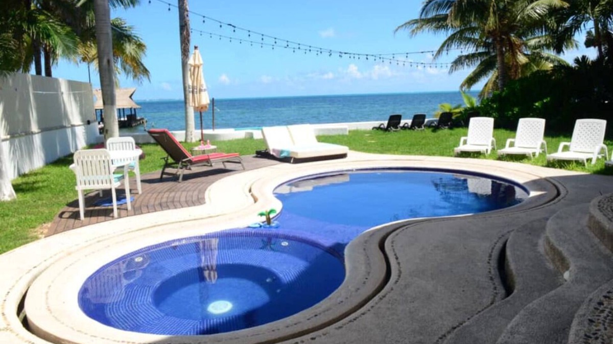 Puerto Juarez House | Casa Punta Sam frente al mar