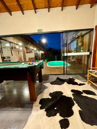 Morumbi House | Casa Rústica com piscina