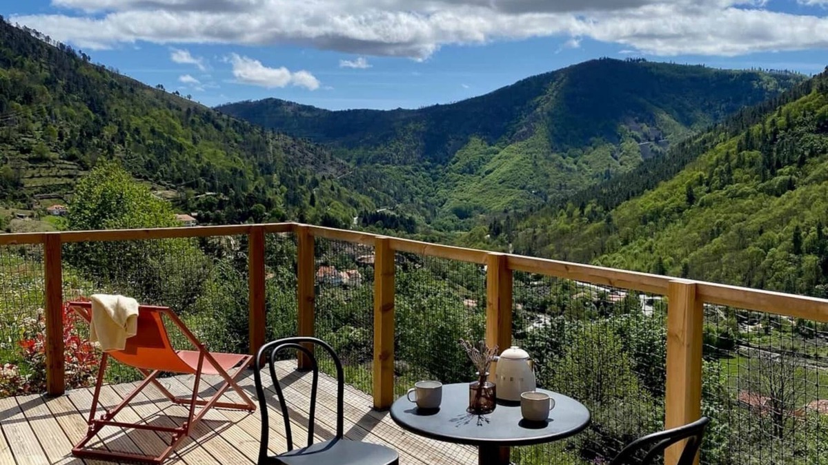 Manteigas Ski Chalet | Casa Raposa Mountain Lodge 2