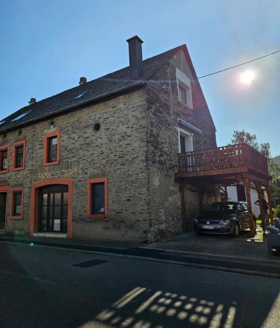 Wintrich Apartment | Casa Rares