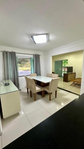 Belchior Baixo House | Casa Refúgio Chácara Olhos D'Água