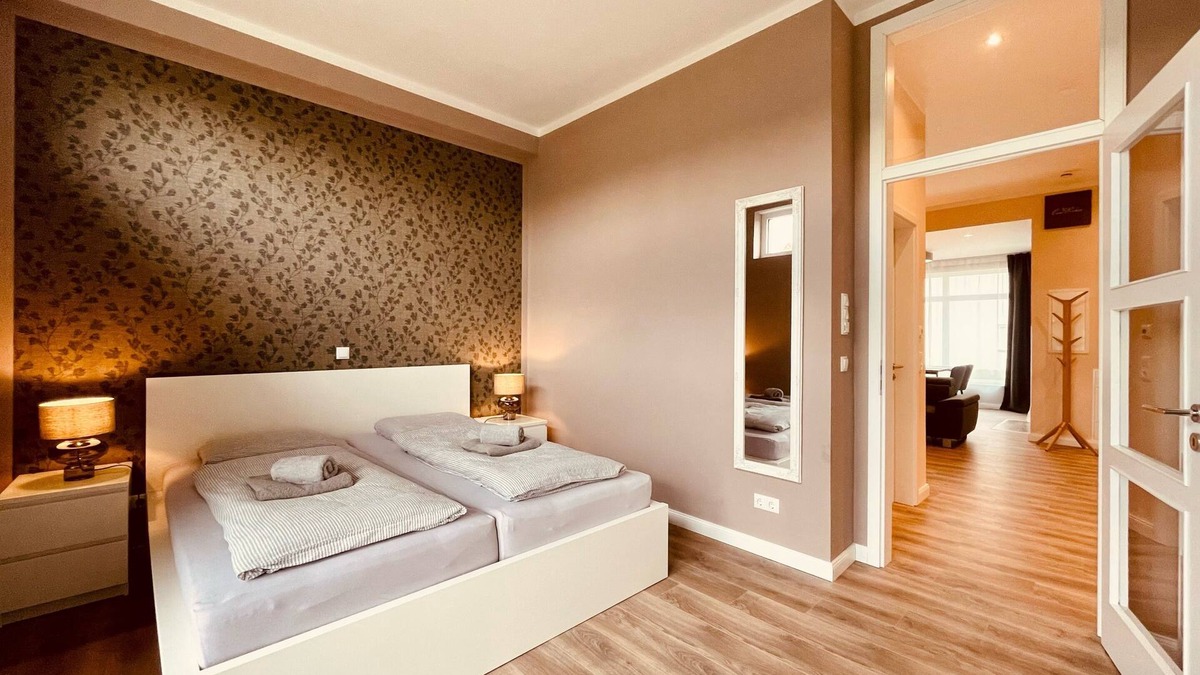 Dittelstedt Apartment | CASA REHSE | Loft Apartment with Garden View