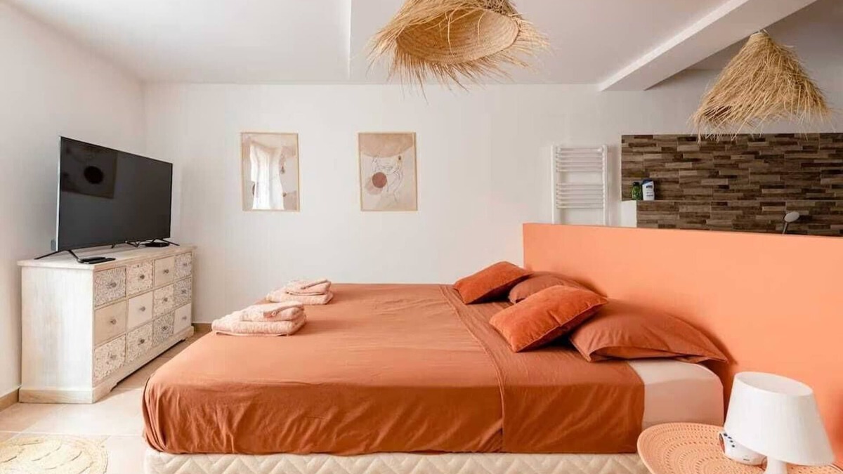 Montfort-sur-Argens Apartment | Casa Relax Appart Cocooning Dans Village Provençal