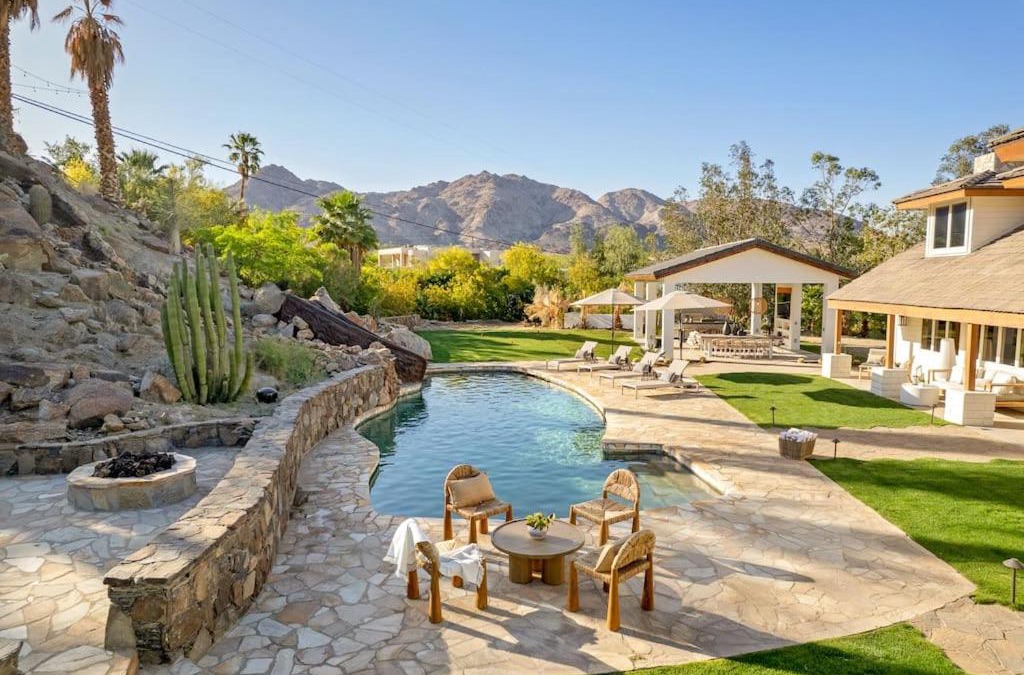 Palm Desert House | Casa Roca Experience Luxury Surrounded by Natural Desert Elements