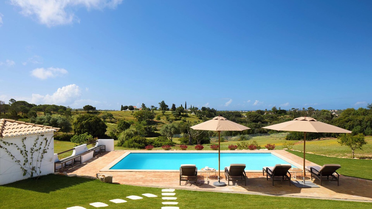 Salema Villa | Casa Rosa dos Ventos