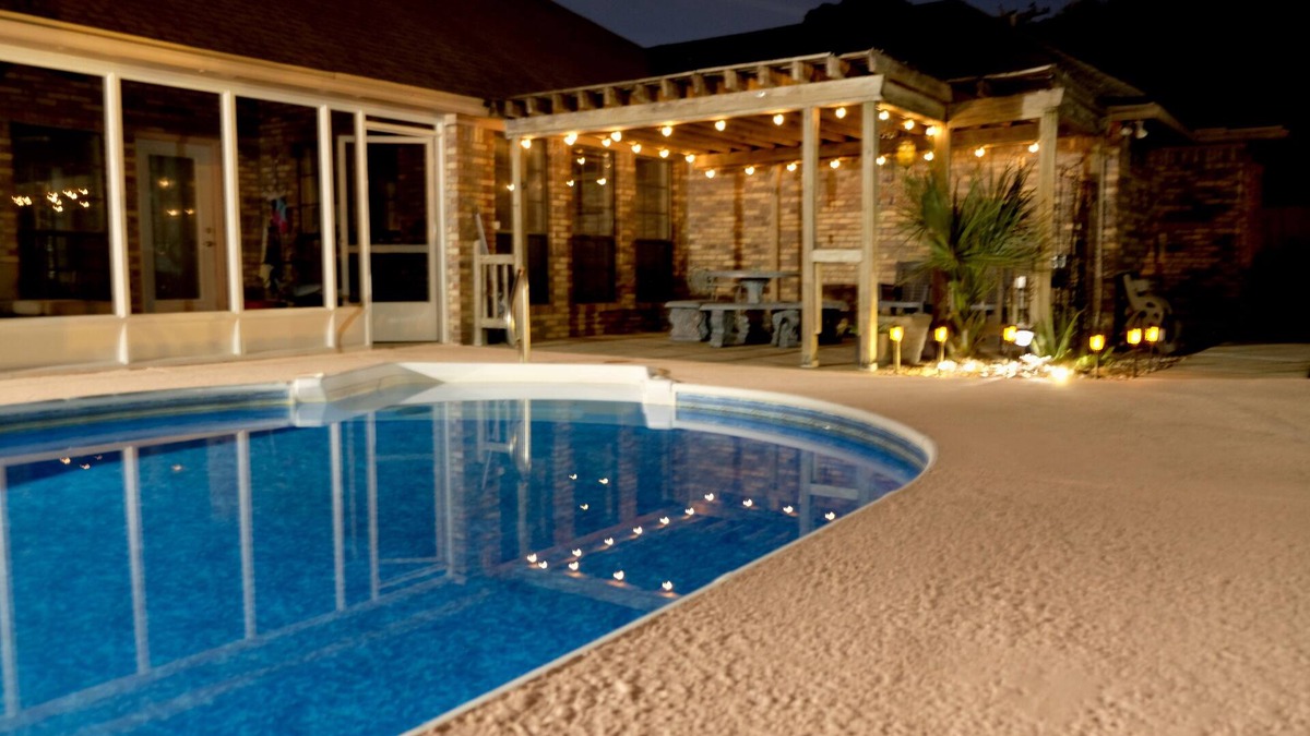 Wright House | Casa Rosada pool House 🏖👙10 min from beach