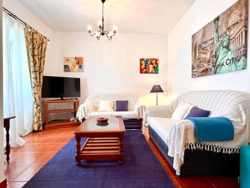 Barao de Sao Joao House | Casa Rosado típica portuguesa