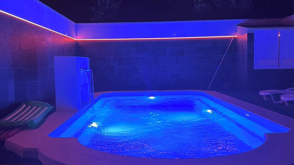 Granja de Torrehermosa House | Casa Rural LA Granja Espaciosa Moderna Tranquila Piscina