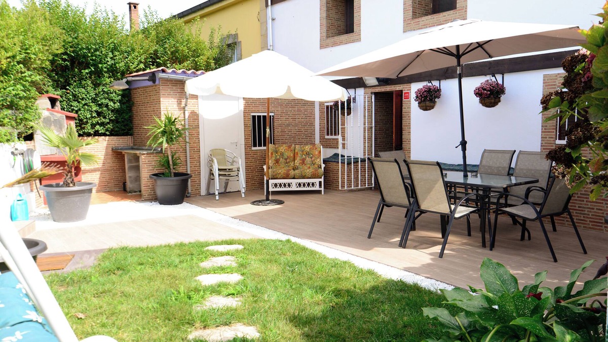 Castillo Siete Villas House | Casa Rural con Piscina a 2 km de la Playa