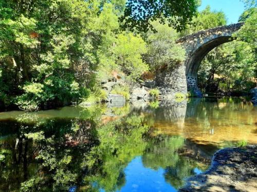 Santibanez de la Sierra Apartment | Casa Rural FranciaQuilamas
