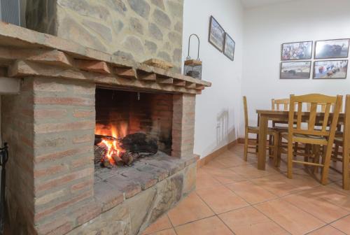 Segura de Leon House | Casa Rural La Fuente