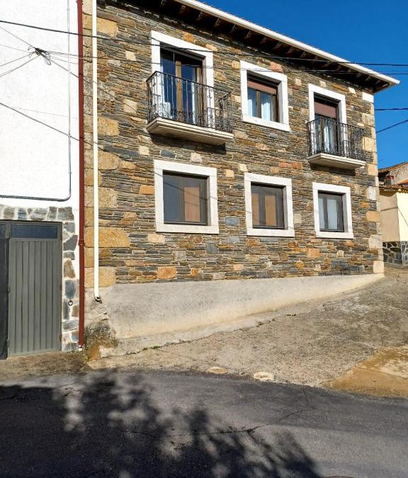 Saucelle House | Casa rural Las Peñas