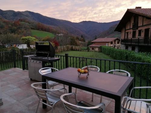 Arantza House | Casa rural SOROA landetxea