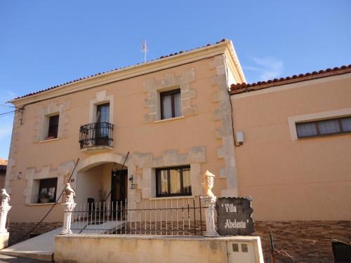 Fuentelisendo House | Casa rural Villa Abeleste