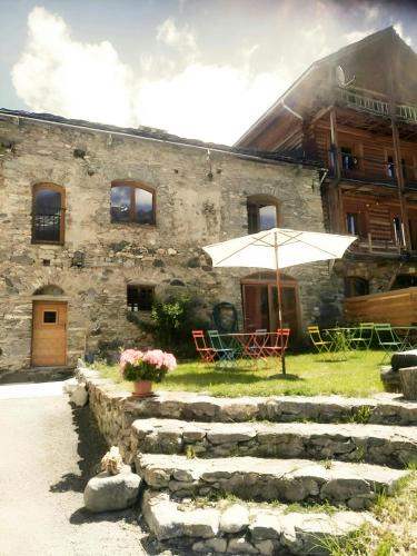 Molines-en-Queyras Bed & Breakfast | CASA-Salon Bella Ciao Suite pour 5 personnes