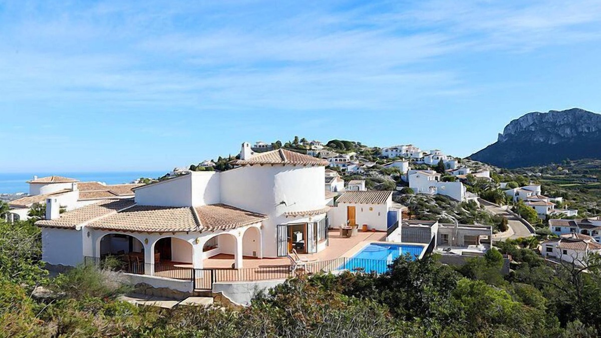 Rafol de Almunia House | Casa Salvador by Interhome