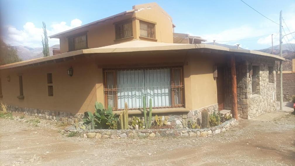 Tilcara House | CASA SAMAÑA