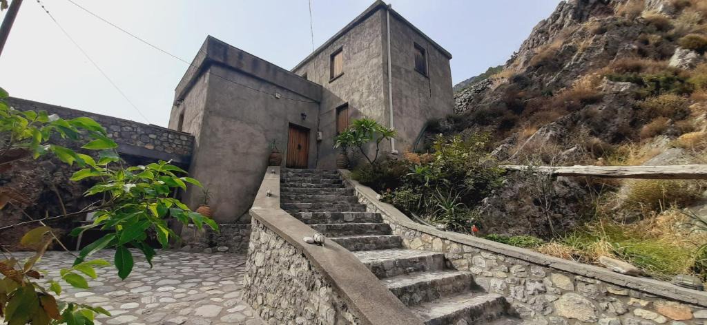 Aradena House | CASA SAMARIA'S