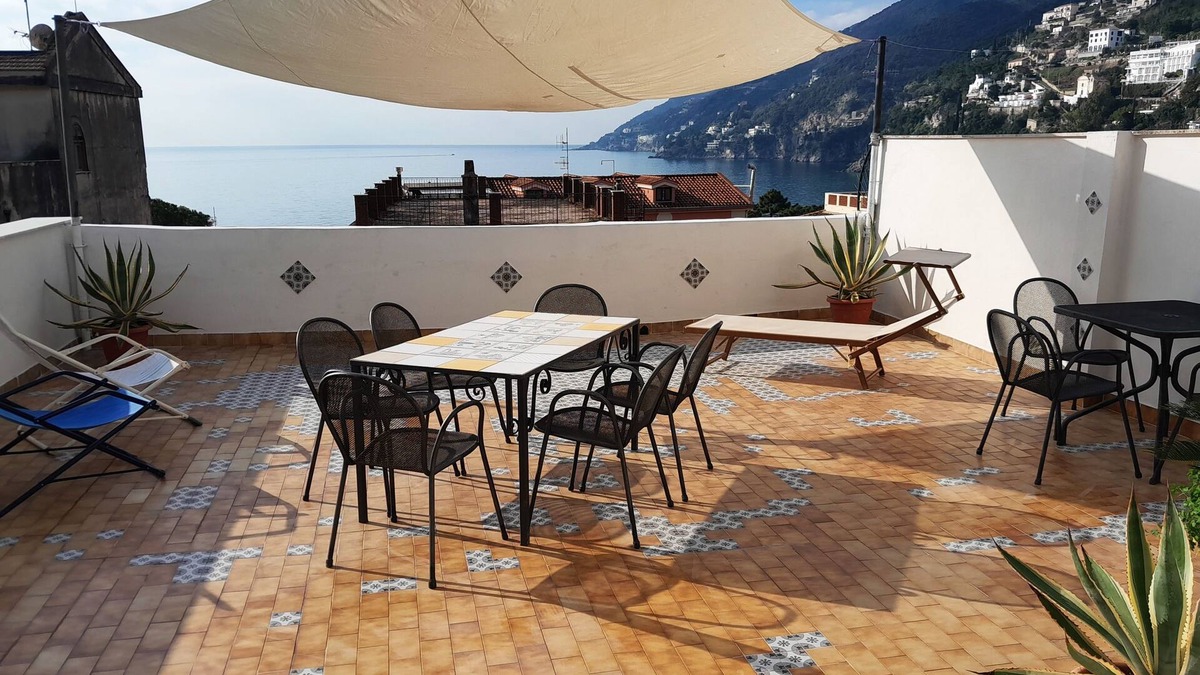 Vietri sul Mare Apartment | Casa Sebastian - with large seaview-terrace, only a few steps from the beach
