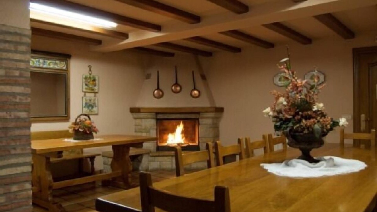 Cabanillas Cottage | Casa Senda Bardenas for 10 people