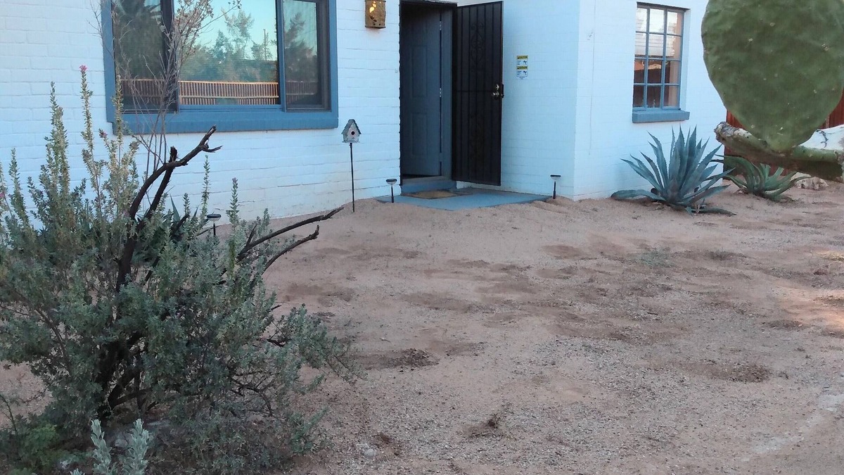 Grant - Glenn House | Casa Sequoyah - quiet, secure hideaway with a perfect midtown location