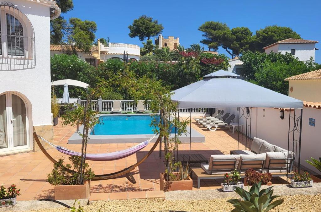 Balcon del Mar Villa | CASA SERENITA charming villa with swimming pool