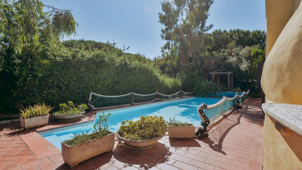 San Pietro a Mare Apartment | Casa Sergio - ID 4 - Seven Bedroom Apartment, Sleeps 17