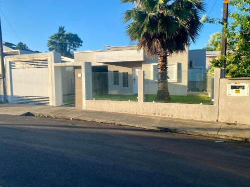 Ametista do Sul House | Casa térrea para família no centro de Ametista!